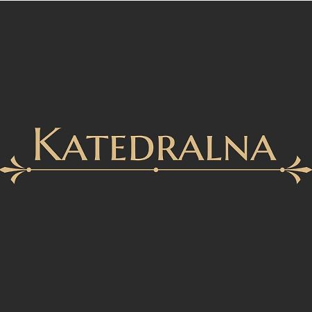 Katedralna Apart'S Legnica Eksteriør bilde